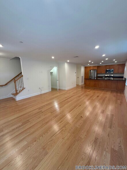 Building Photo - 104 Ellery Ct