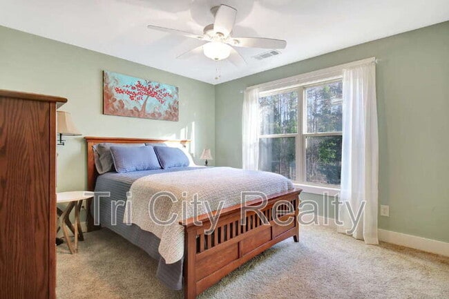 Building Photo - 175 Ridgeway Ct