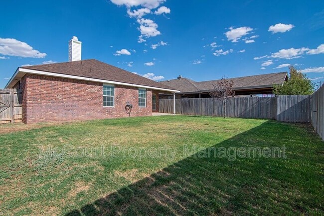 Building Photo - 805 Candlestick Dr