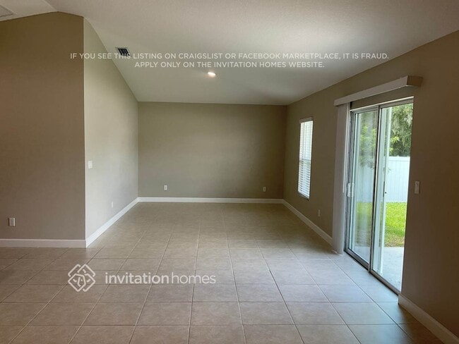 Building Photo - 1306 Mariner Ave SE