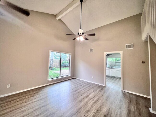 Building Photo - 1927 Brushy Creek Dr