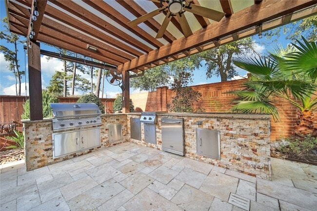 Building Photo - 22714 Alderdale Ln