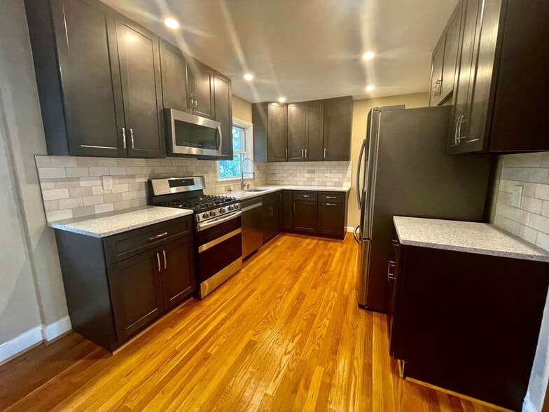 Building Photo - 8800 Sterling St