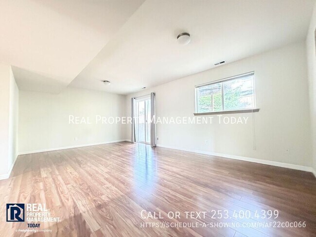 Building Photo - 18610 85th Ave E