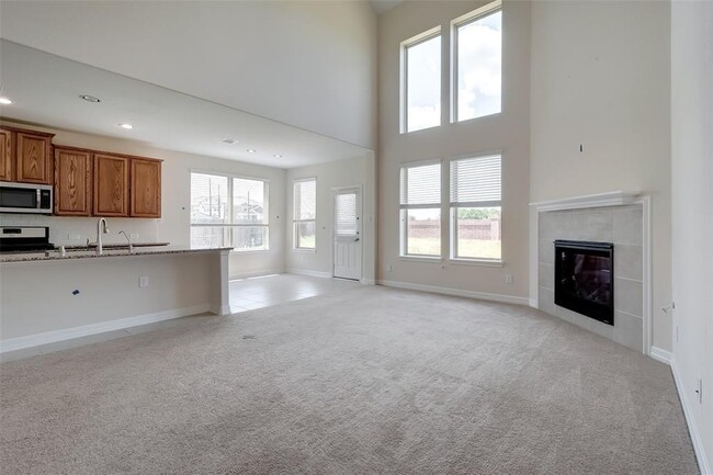 Building Photo - 20714 Max Sky Ct