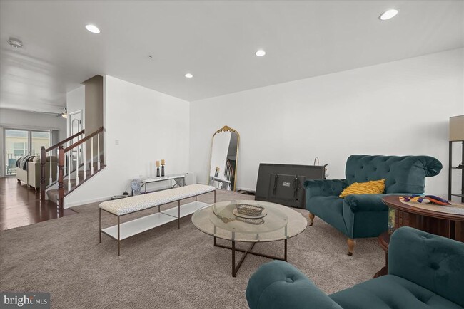 Building Photo - 9411 Geaton Park Pl