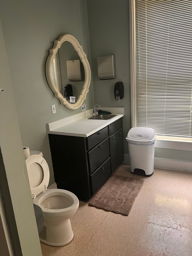 Building Photo - Ellis Street House