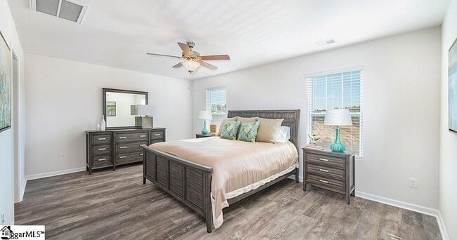 Building Photo - 1 Southern Pne Dr