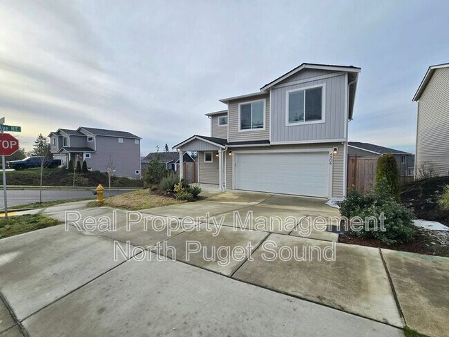 Building Photo - 4306 68th Dr NE