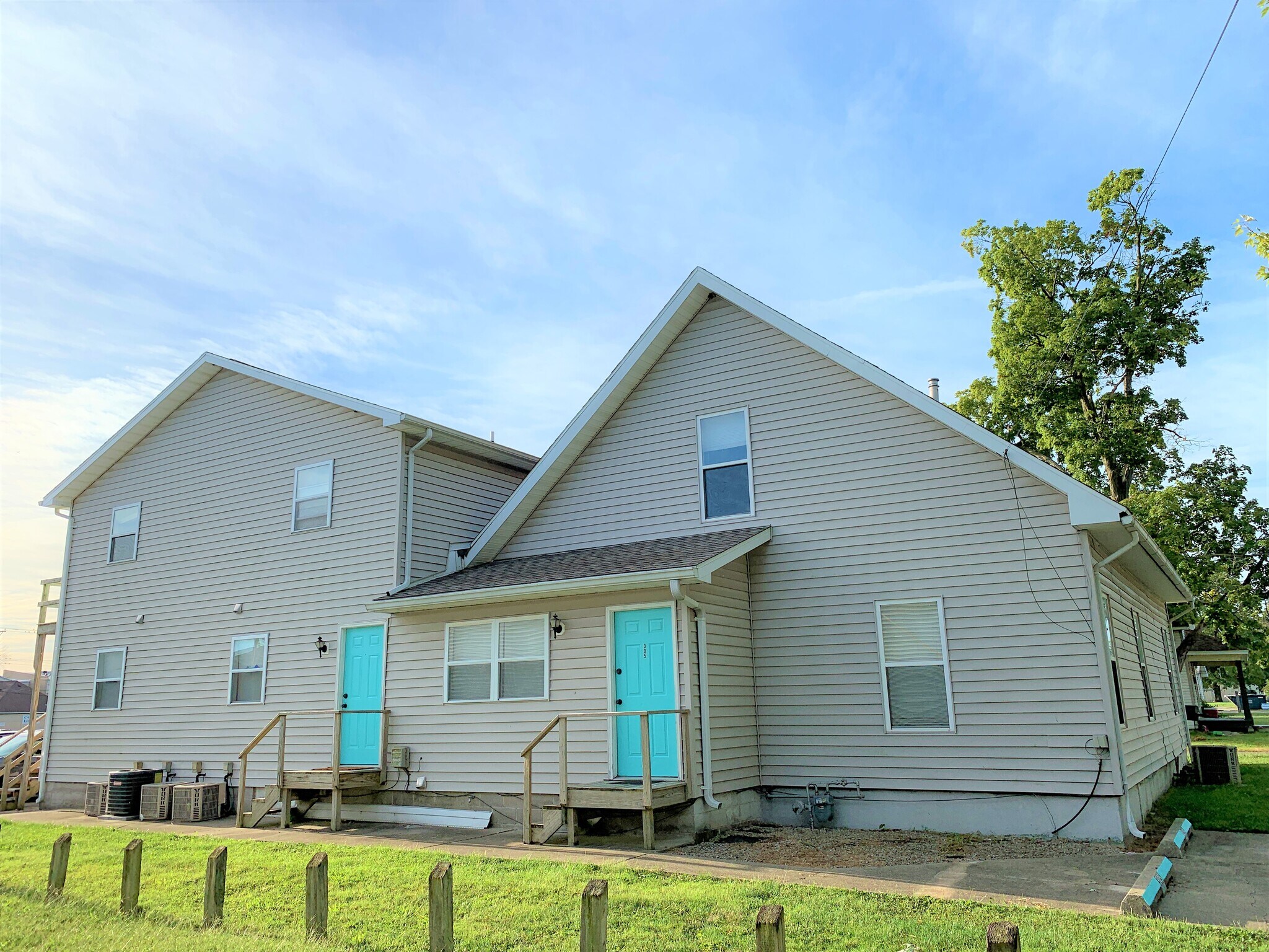 Building Photo - 307 Pierce Ave