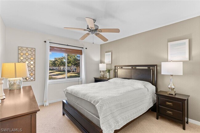 Building Photo - 8274 Key Royal Cir