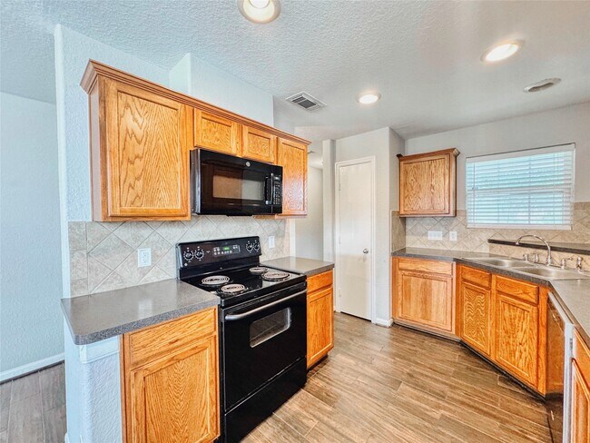 Building Photo - 13327 Belvedere Park Ct