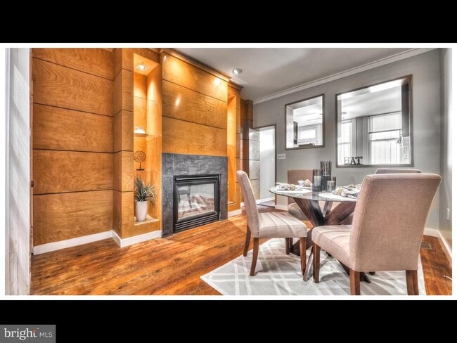 Building Photo - 1209 S Ellwood Ave