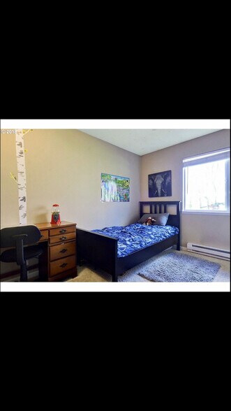 Building Photo - 9570 SW 146th Terrace