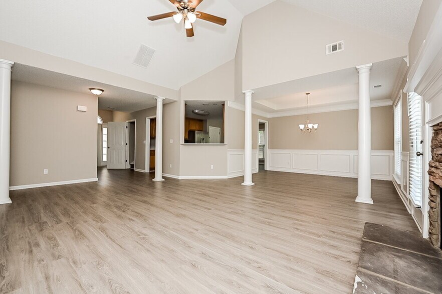 Building Photo - 472 Haven Ridge Dr