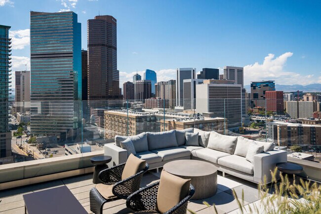 Building Photo - 2100 Welton St