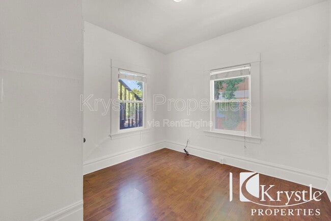 Building Photo - 515 Monterey St