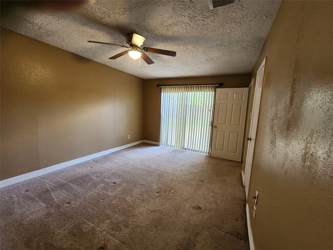 Building Photo - 1314 Mossridge Dr