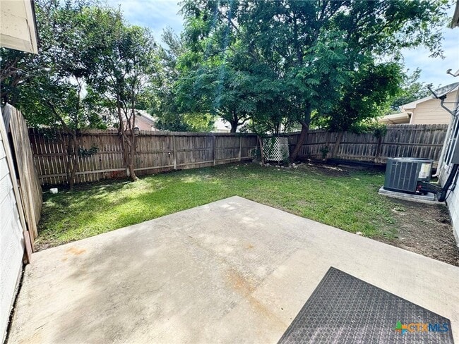 Building Photo - 7707 Wexford Hollow