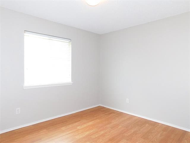 Building Photo - 1404 Wenatchee Dr