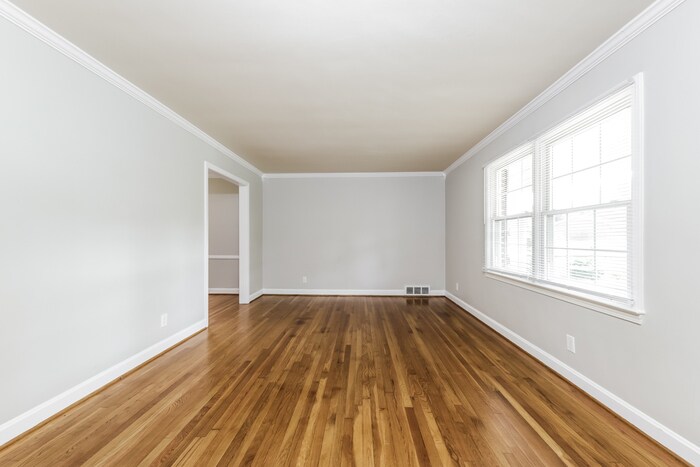 Building Photo - 1538 Abbey Ct SW