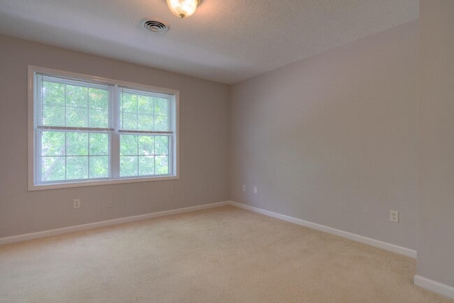 Building Photo - 3326 Yellow Sulphur Rd