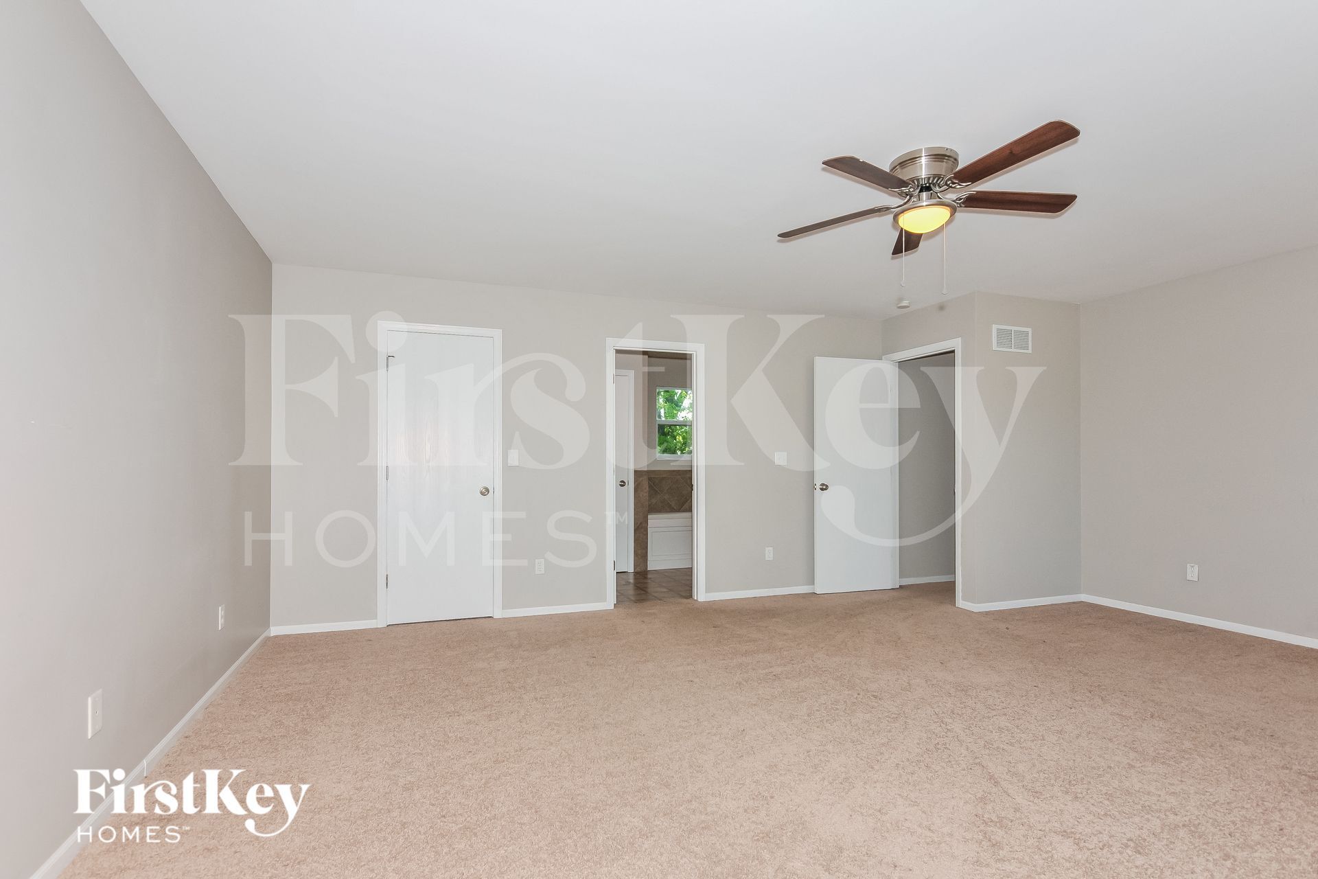 Building Photo - 78 Fawn Oaks Dr