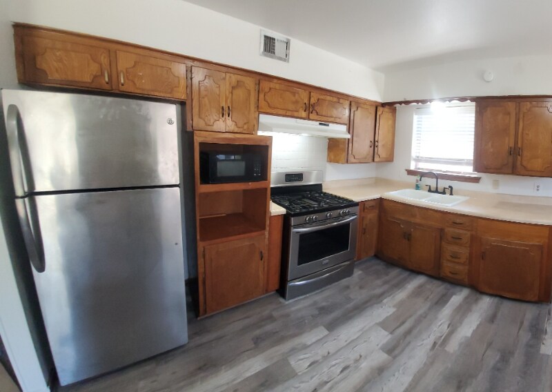 Building Photo - 11031 Genetta Dr