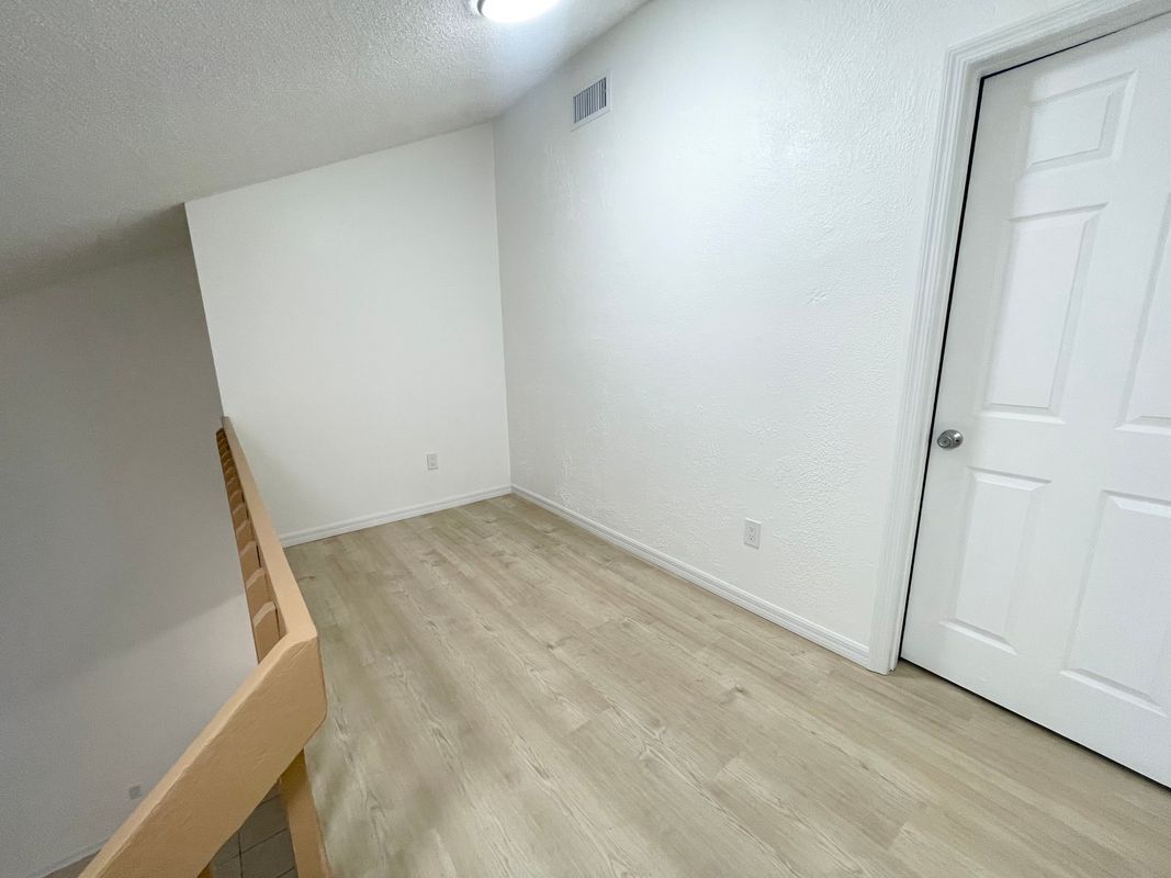 Building Photo - 2759 Hunt Club Ln