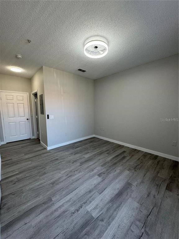 Building Photo - 18001 Richmond Pl Dr