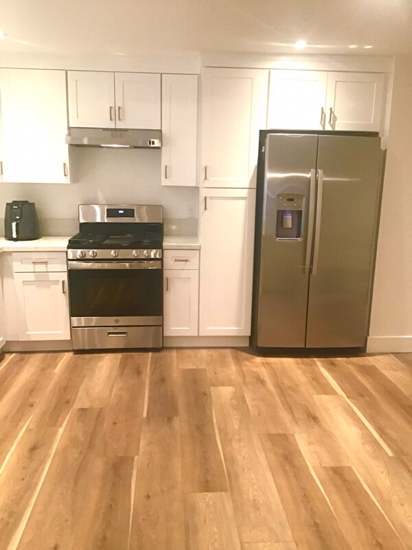 Building Photo - 2650 Van Buren Pl