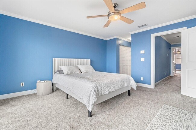 Building Photo - 3385 Coastal Hwy