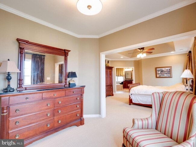 Building Photo - 23152 Evergreen Ridge Dr