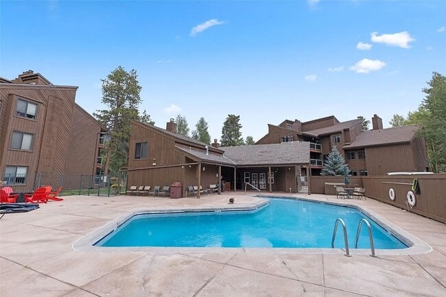 Building Photo - Winter Seasonal Rental- Wild Irishman 1039