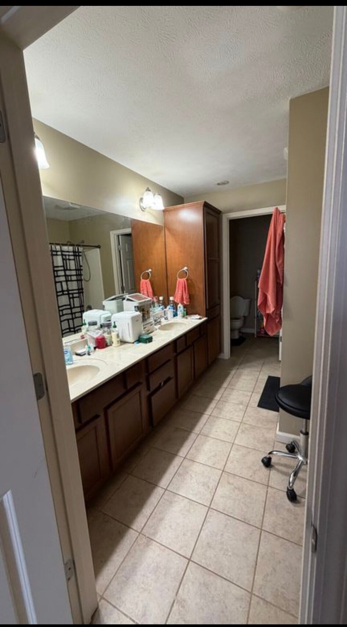 Building Photo - 1110 Ekstam Dr