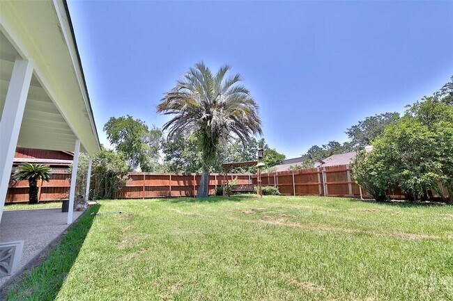 Building Photo - 1434 Pirates Cove