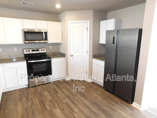 Building Photo - 343 Indian Lake Trail