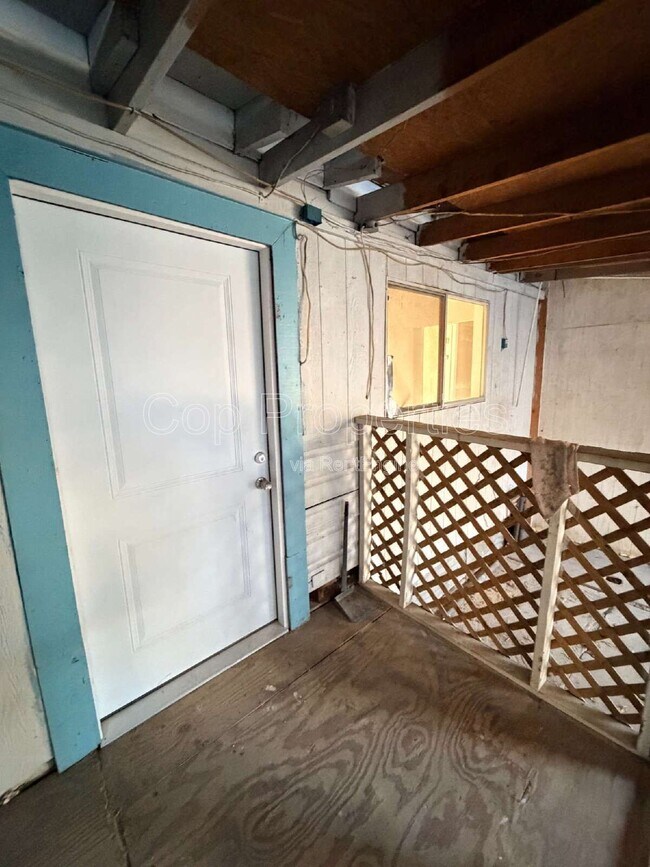 Building Photo - 1222 Brighton Ave