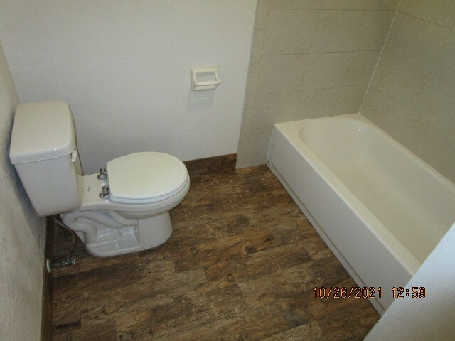 Building Photo - 946 Lewis Dr