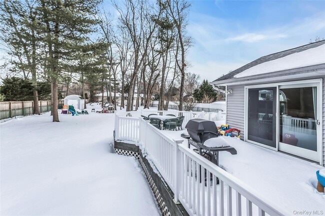 Building Photo - 88 Burton Ln