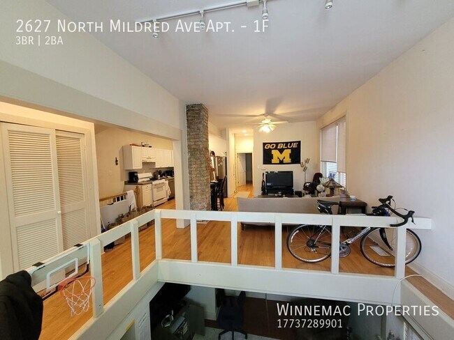 Building Photo - 2627 N Mildred Ave