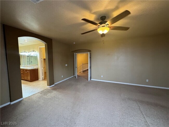 Building Photo - 332 Glistening Cloud Dr