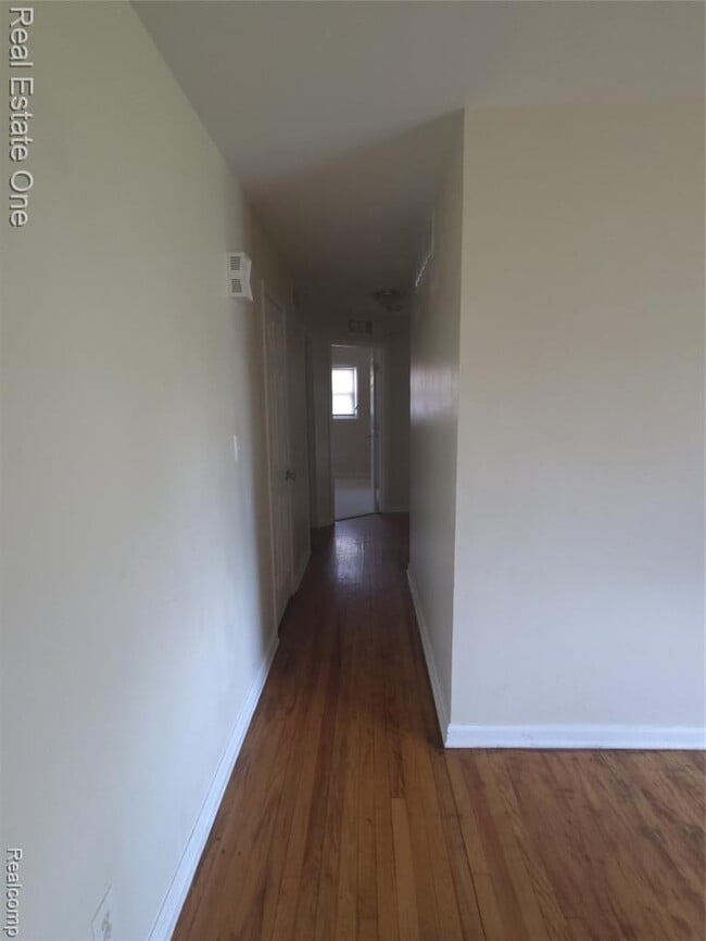 Building Photo - 23654 Whitley Dr