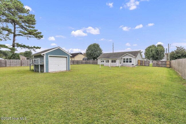 Building Photo - 295 Riggs Rd