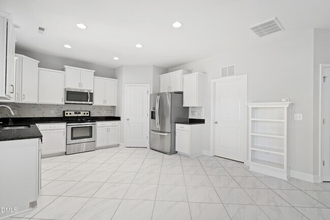 Building Photo - 428 Mill Station Ln