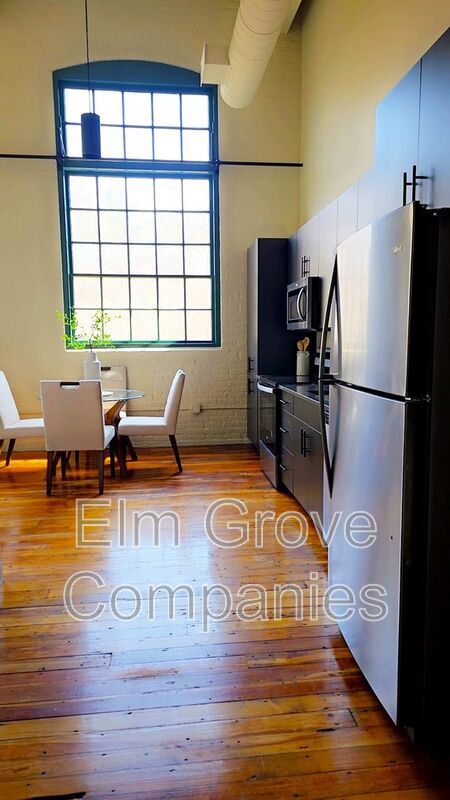 Building Photo - 169 Sunapee St