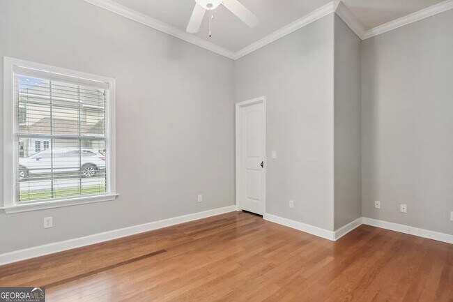 Building Photo - 124 Deerwood Village Dr