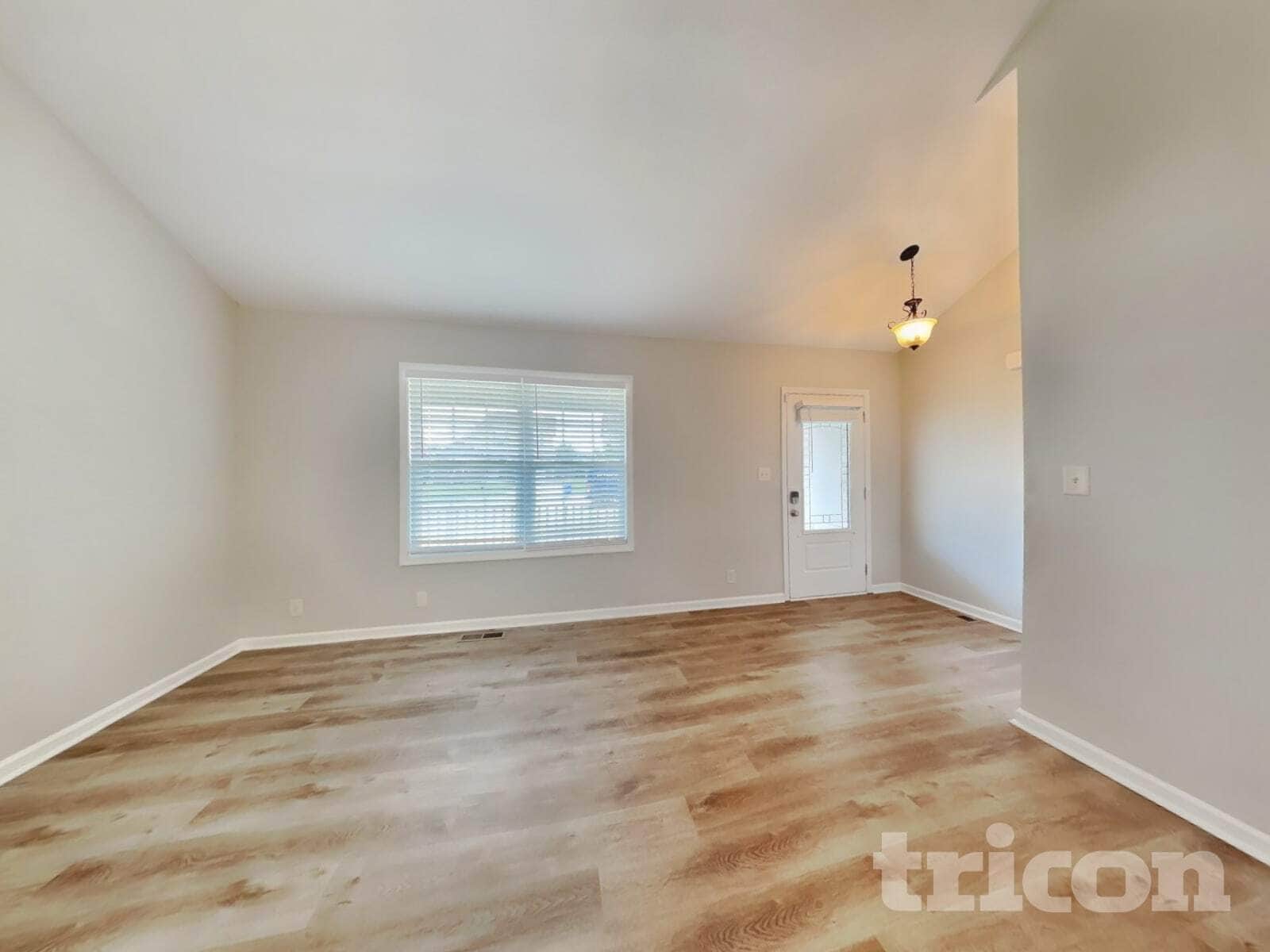 Building Photo - 1037 Dwight Eisenhower Way