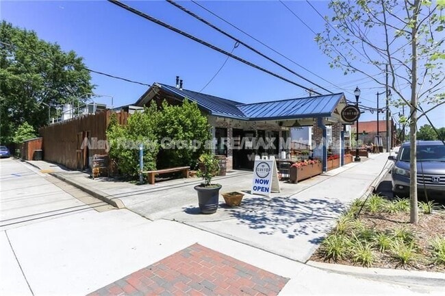 Building Photo - 5200 Peachtree Rd