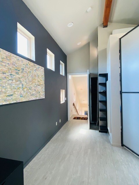 Building Photo - 4784 Mount Almagosa Dr